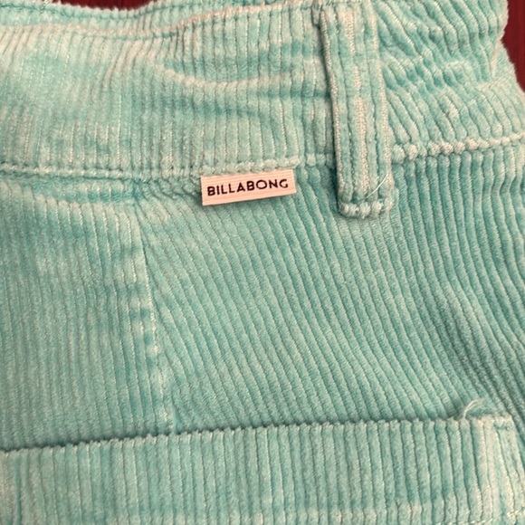 Seagram Green Billabong Corduroy Shorts. NWT. Size 24 - Picture 7 of 9